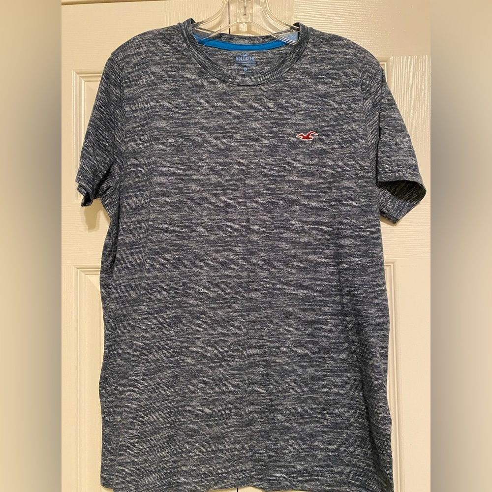 Hollister Young Man’s Medium